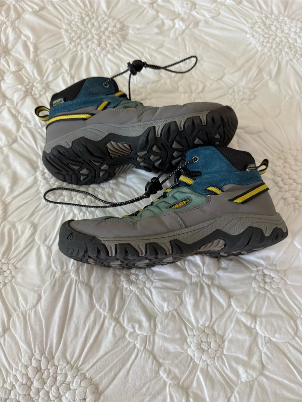 KEEN Kids' Gray & Teal Waterproof Hiking Boots